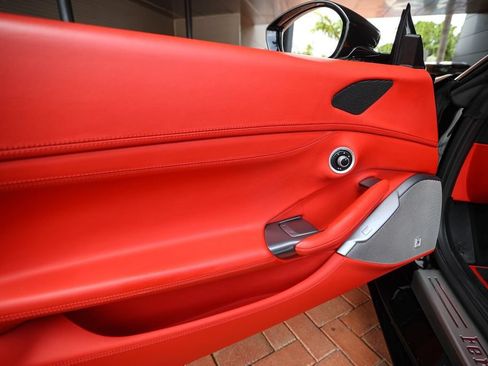 Certified 2019 Ferrari Portofino RWD image 41