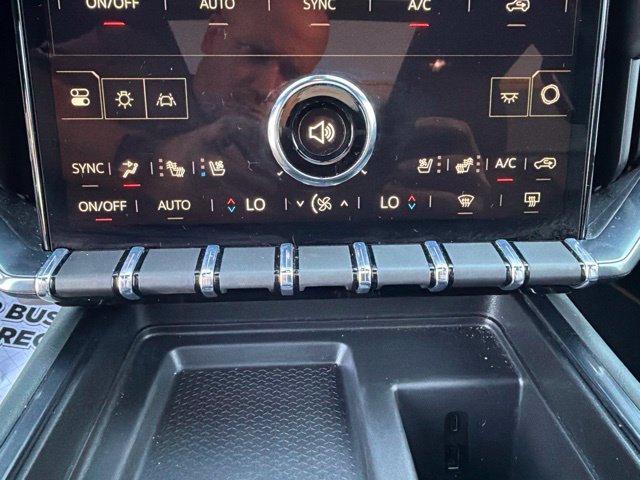 Used 2025 GMC Acadia AT4 w/ Luxury Package AWD/4WD image 21
