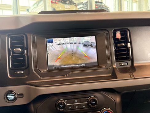 Used 2023 Ford Bronco Big Bend AWD/4WD image 14