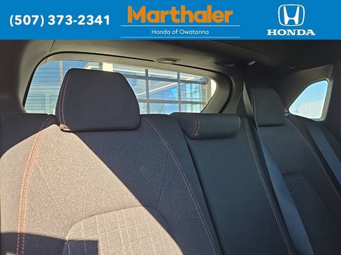Used 2025 Honda HR-V Sport image 17