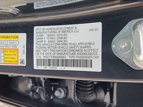 Certified 2025 Honda Accord SE image 15