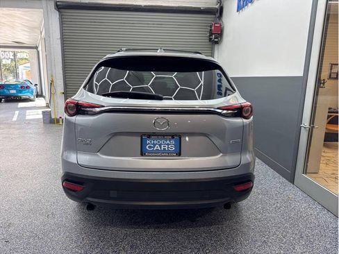 Used 2018 MAZDA CX-9 Touring AWD/4WD image 4