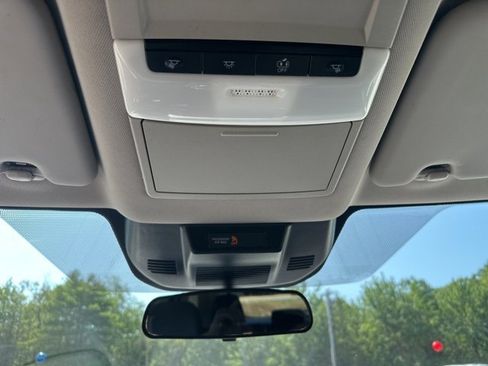 Used 2023 Nissan Rogue S image 20