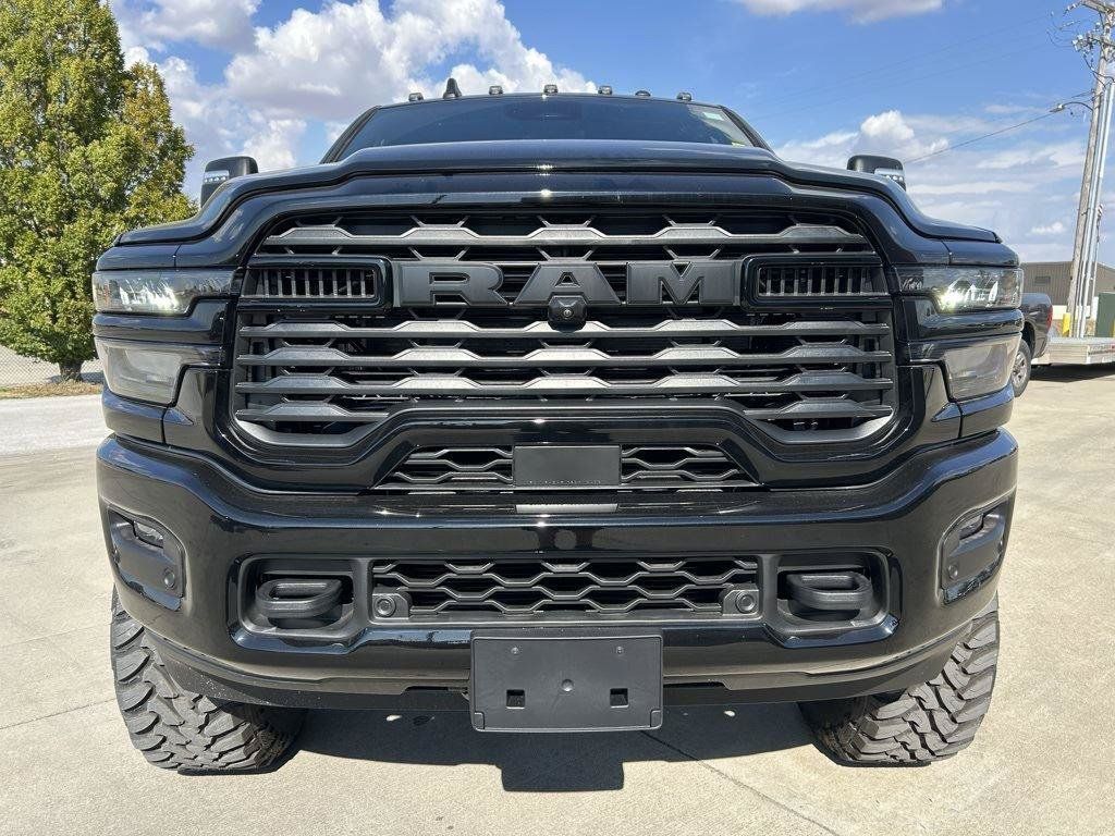 New 2025 RAM 2500 Big Horn AWD/4WD image 37