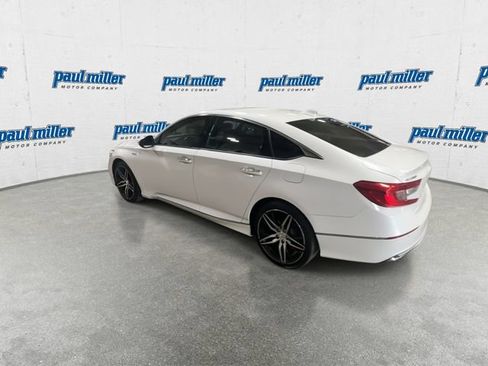 Used 2022 Honda Accord Touring image 7
