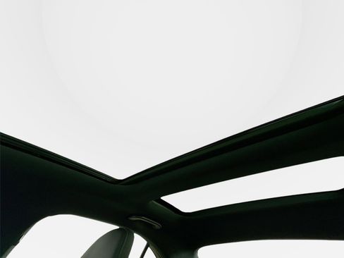 Certified 2025 Mercedes-Benz C 300 4MATIC Sedan image 27