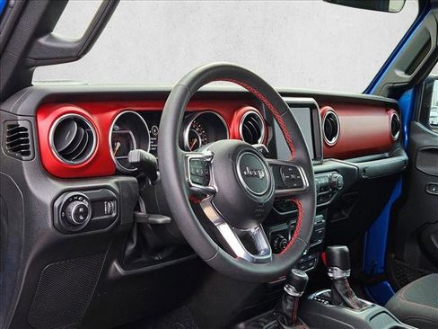 Used 2023 Jeep Gladiator Rubicon w/ LED Lighting Group image 8