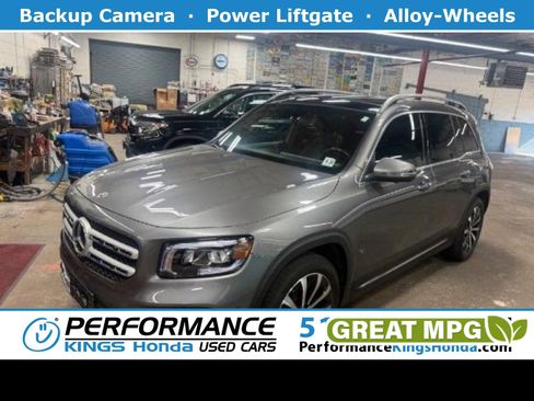 Used 2021 Mercedes-Benz GLB 250 4MATIC image 1