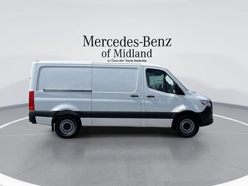 New 2026 Mercedes-Benz Sprinter 2500 image 9