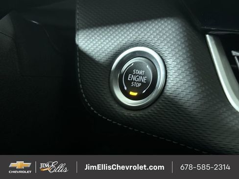 Certified 2025 Chevrolet Traverse LT image 18