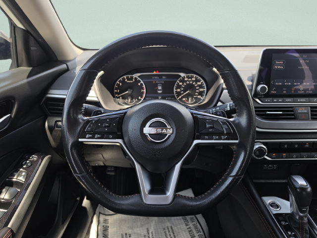 Used 2024 Nissan Altima 2.5 SR FWD image 24