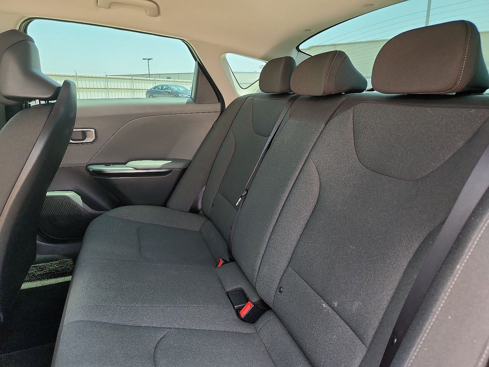Used 2025 Kia K4 FWD image 9