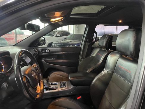 Used 2019 Jeep Grand Cherokee Trailhawk image 16