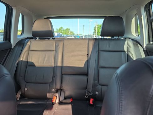 Used 2016 Volkswagen Tiguan SEL AWD/4WD image 39