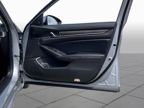 Used 2022 Honda Accord EX-L image 22