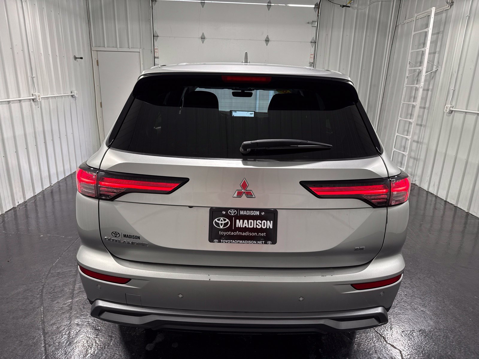 Used 2025 Mitsubishi Outlander SE AWD/4WD image 51