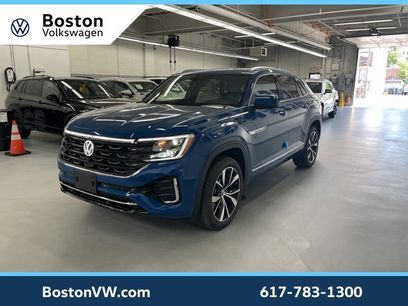 New 2025 Volkswagen Atlas Cross Sport SEL Premium R-Line