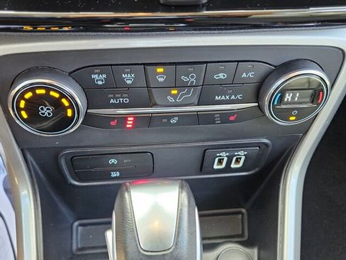 Used 2019 Ford EcoSport Titanium image 20