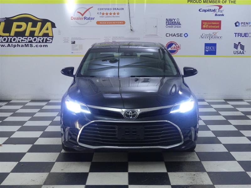 Used 2018 Toyota Avalon Touring w/ All Weather Liner Package FWD image 2