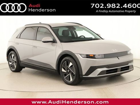 Used 2025 Hyundai Ioniq 5 SEL RWD image 1
