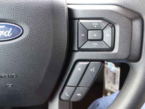 Used 2022 Ford F350 XLT image 23