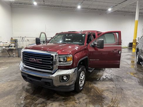 Used 2015 GMC Sierra 2500 SLE w/ Snow Plow Prep Package image 39