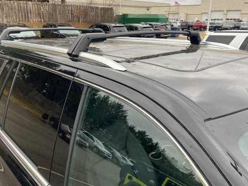 Used 2024 GMC Yukon Denali image 4