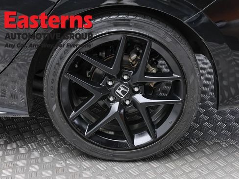Used 2024 Honda Civic Sport image 8
