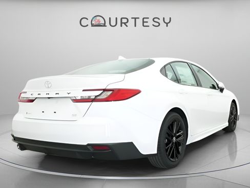 Certified 2026 Toyota Camry SE FWD image 11