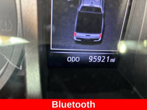 Used 2019 Toyota Tacoma TRD Off-Road AWD/4WD image 6