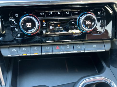 Certified 2024 GMC Sierra 1500 Denali Ultimate image 29