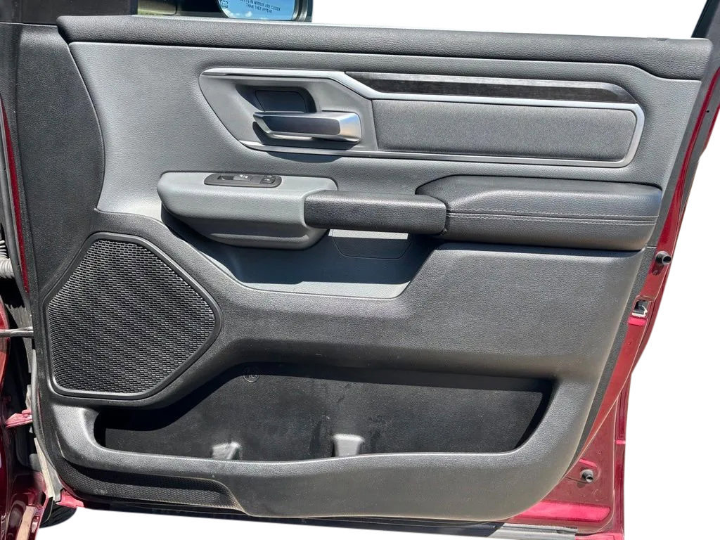 Used 2020 RAM 1500 Big Horn AWD/4WD image 30