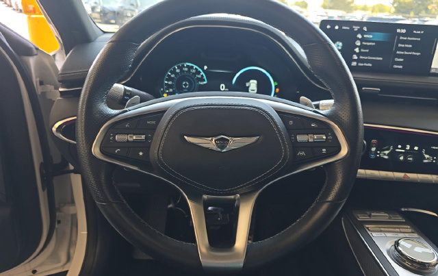 Used 2023 Genesis GV70 2.5T w/ Sport Prestige Package AWD/4WD image 7