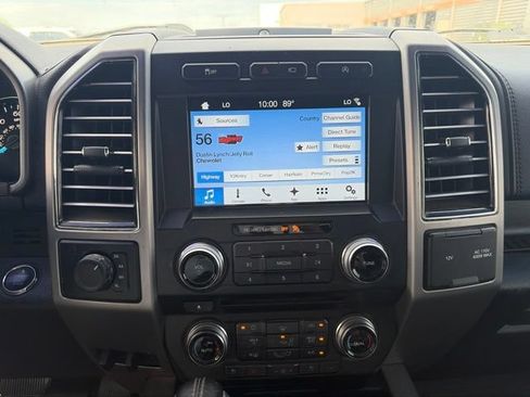 Used 2018 Ford F150 Platinum w/ Equipment Group 701A Luxury AWD/4WD image 17