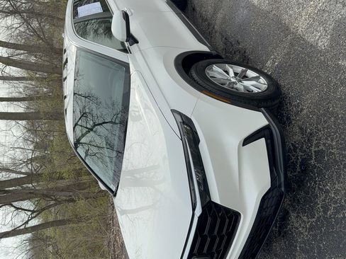 Used 2025 Honda CR-V EX-L image 7