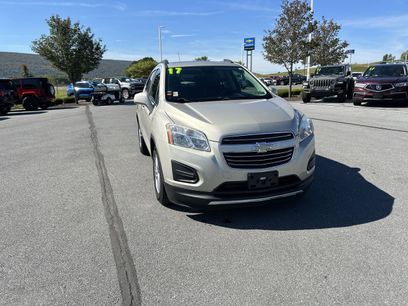 Used 2016 Chevrolet Trax LT w/ LT Sun and Sound Package