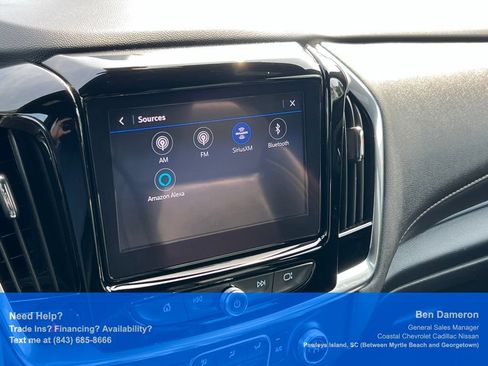 Used 2023 Chevrolet Traverse LT FWD image 36