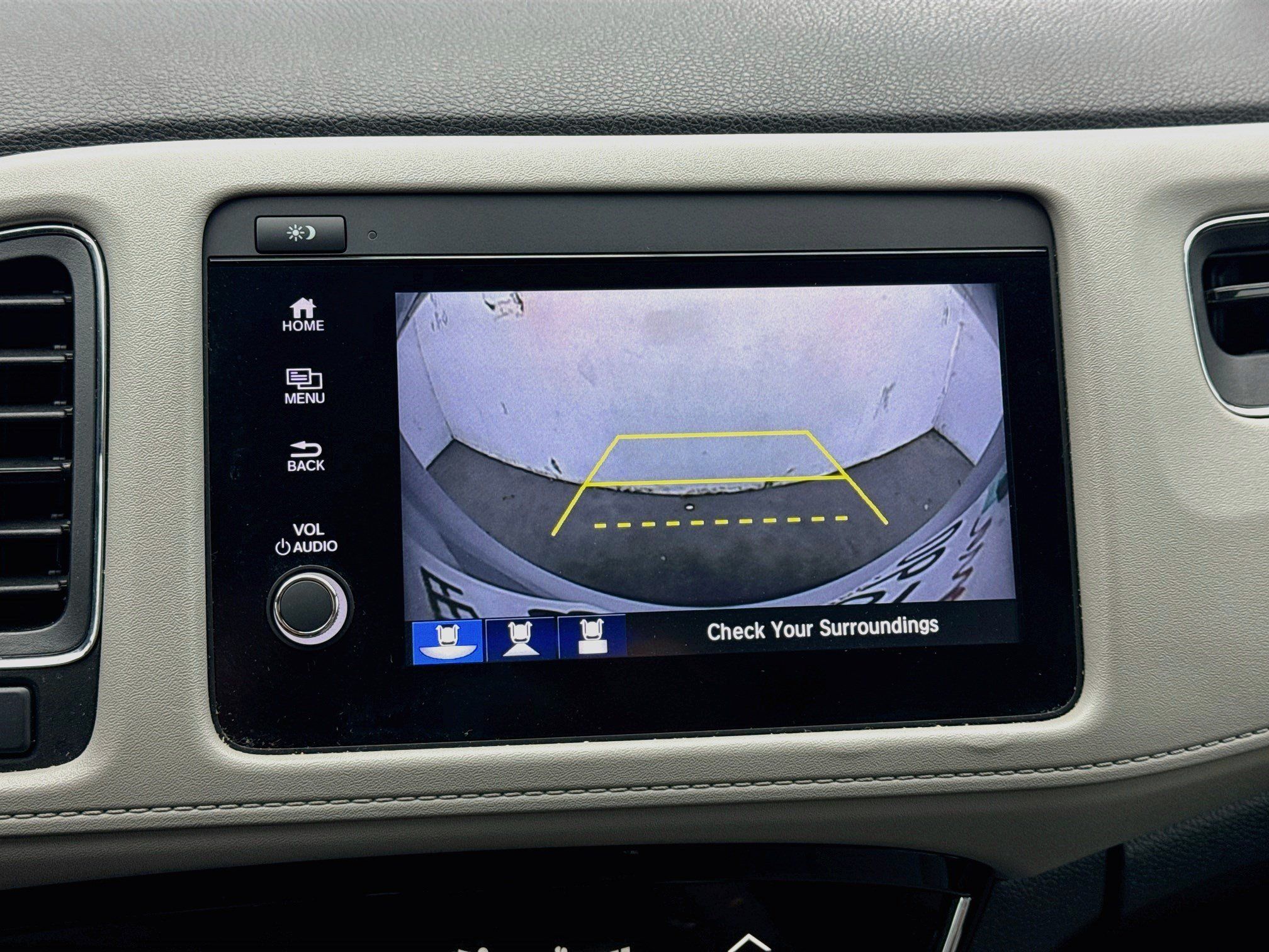 Used 2019 Honda HR-V EX image 10