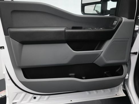 Used 2024 Ford F350 XL AWD/4WD image 9