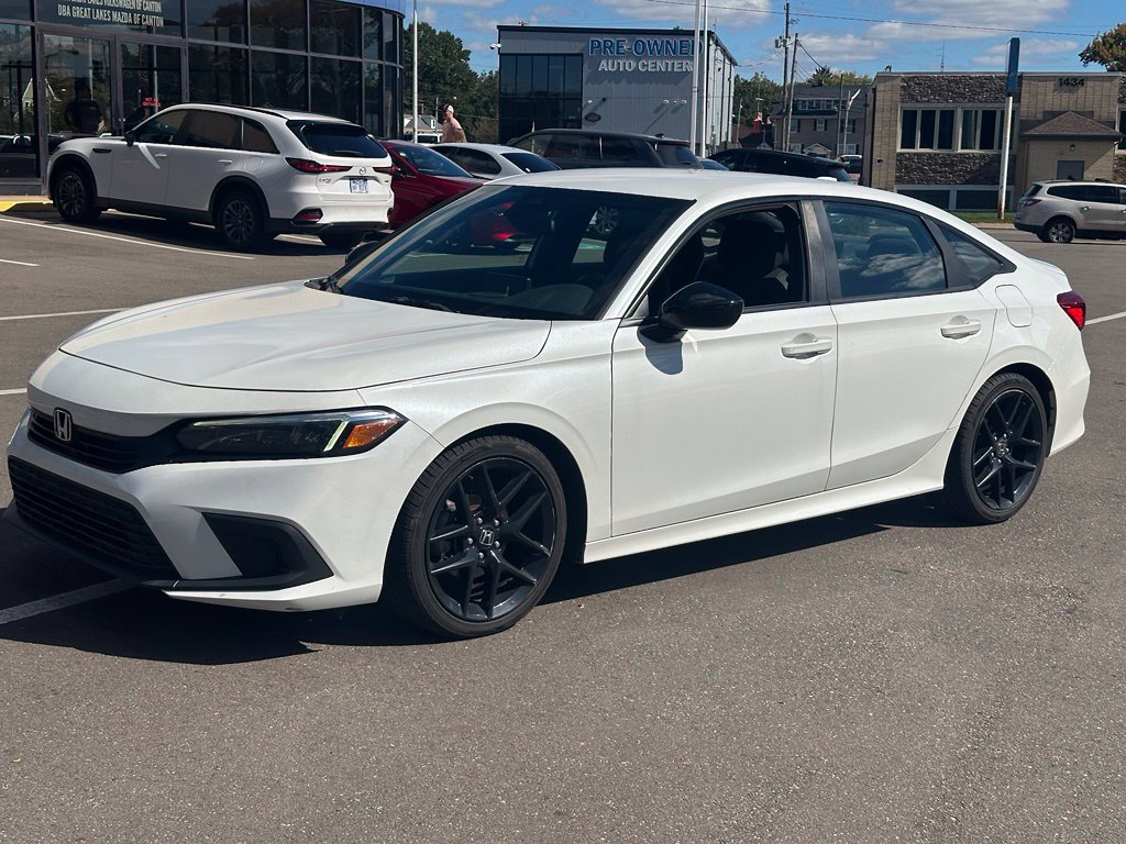 Used 2022 Honda Civic Sport image 1