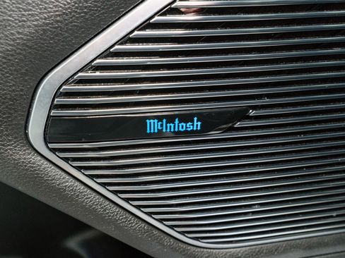 Used 2023 Jeep Grand Cherokee Summit w/ High Altitude Package image 16