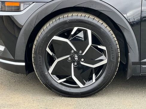 Certified 2024 Hyundai Ioniq 5 SEL image 35