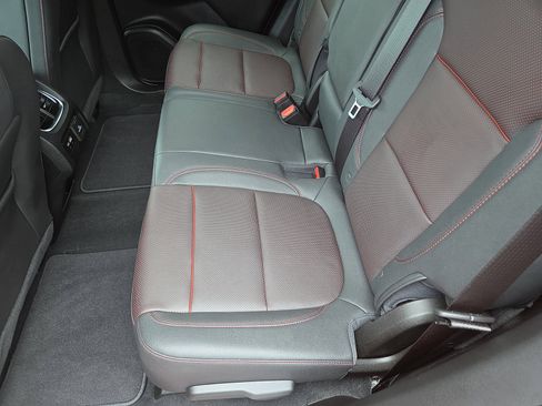 Certified 2023 Chevrolet Blazer RS w/ Driver Confidence II Package image 22