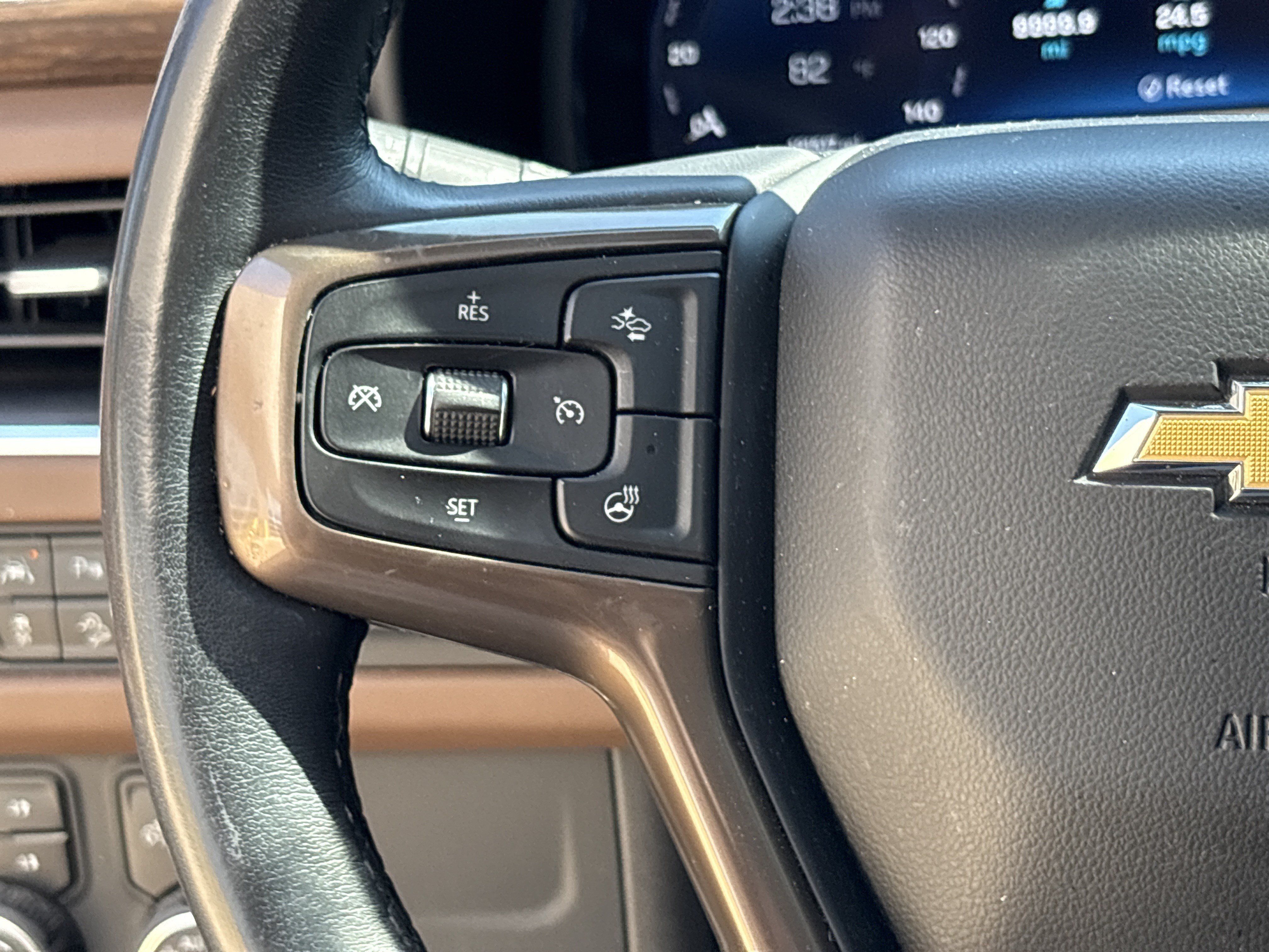 Used 2022 Chevrolet Tahoe High Country AWD/4WD image 19