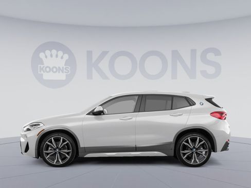 Used 2018 BMW X2 xDrive28i AWD/4WD image 2