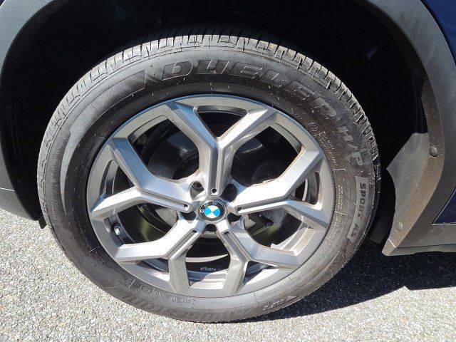 Used 2023 BMW X3 xDrive30i w/ Convenience Package AWD/4WD image 11
