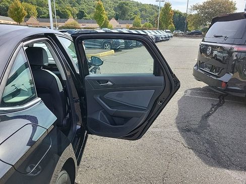 New 2026 Volkswagen Jetta SE image 43