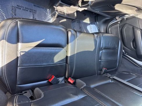 Used 2020 Jeep Wrangler Unlimited Sahara image 26