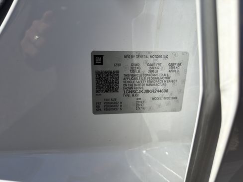 Used 2019 Chevrolet Suburban Premier image 41