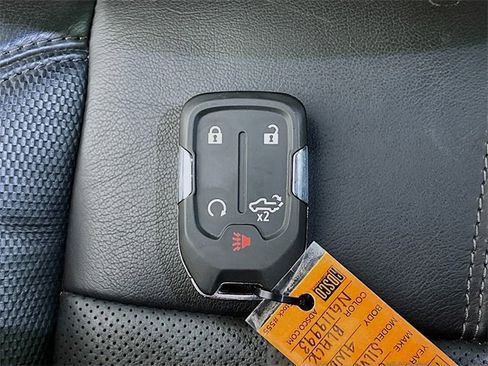 Used 2022 Chevrolet Silverado 1500 High Country image 31